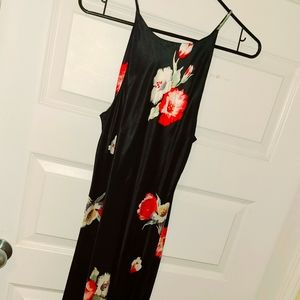 Maxi floral satin dress
